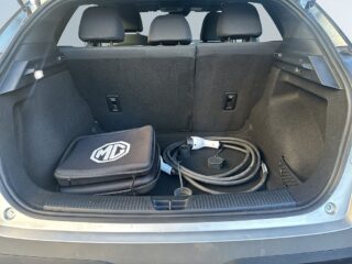 MG MG4 Electric Standard Range 51 kWh MOMS/Psens/Rattvärme – bild 12
