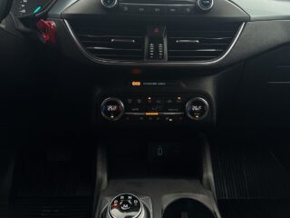 Ford Focus Active Kombi 1.0 Backkamera/Lågskatt/SoV-Däck/Carplay – bild 11