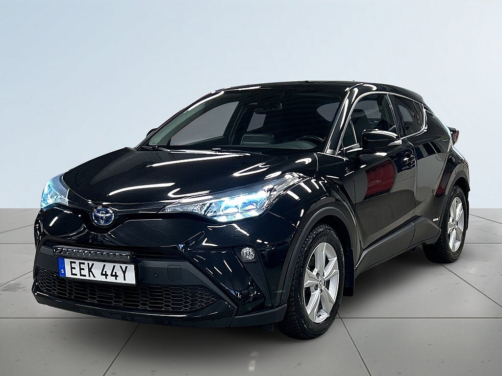 Toyota C-HR Hybrid CVT X-Edition Euro 6 S&V-Däck/Mvärm/Kamera/Drag