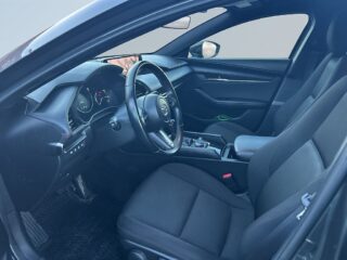 Mazda 3 Hatchback 2.0 MHybrid Kamera/MoK-Värm/SoV-Däck/Navi/HuD – bild 7
