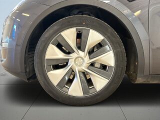 Tesla Model Y Long Range AWD Long Range Drag Pano Skinn GPS SoV – bild 14