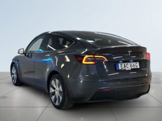 Tesla Model Y Long Range AWD Long Range Drag Pano Skinn GPS SoV – bild 5
