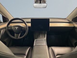 Tesla Model Y Long Range AWD Long Range Drag Pano Skinn GPS SoV – bild 8