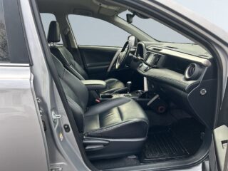 Toyota RAV4 Hybrid 2.5 AWD Executive Värmare/Skinn/Kamera/Drag/SoV – bild 10