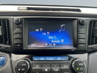 Toyota RAV4 Hybrid 2.5 AWD Executive Värmare/Skinn/Kamera/Drag/SoV – bild 11