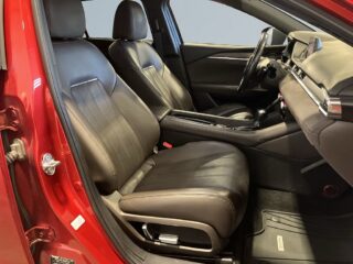 Mazda 6 Wagon 2.2 SKYACTIV-D AWD Drag Värmare Kamera S&V-hjul – bild 9