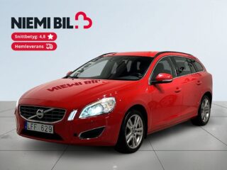 Volvo V60 T3 Momentum Business Edit Mvärm Psens Kamrem bytt SoV – bild 1