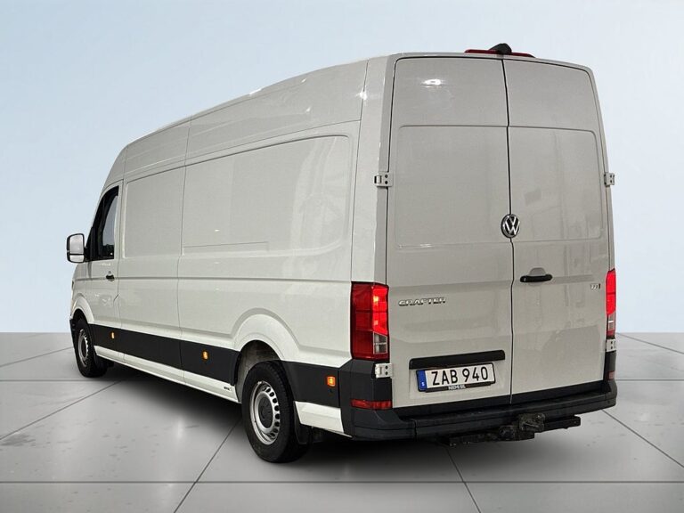 Volkswagen Crafter 35 2.0 TDI L4 Drag Värmare Kamera Psens MOMS S&V