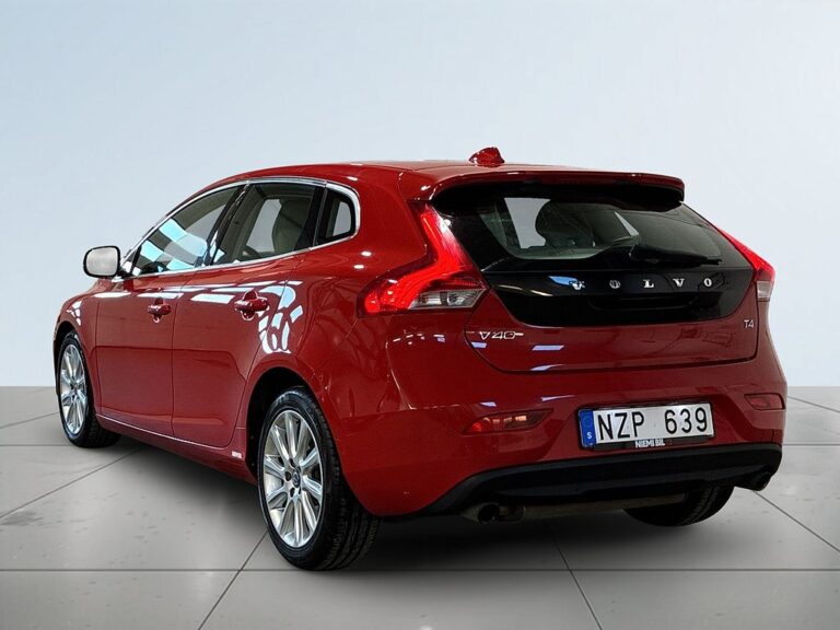 Volvo V40 T4 Summum Farthållare Kamrem bytt Skinn  Psens S&V