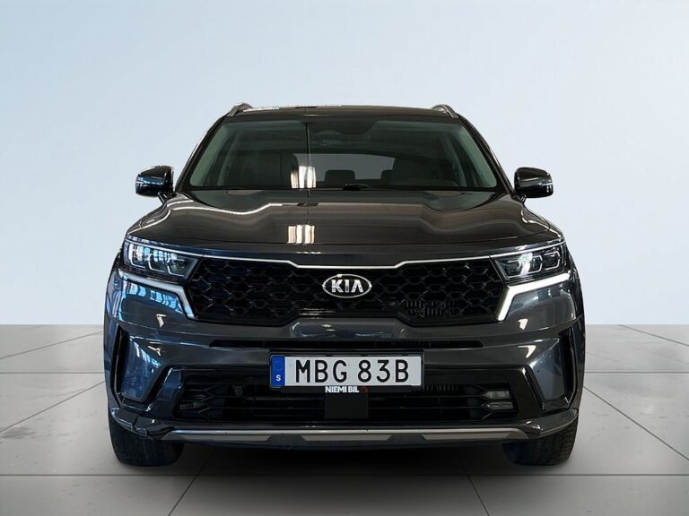Kia Sorento PLUG-IN Advance 7-sits Drag Mvärmare B-kamera BOSE S&V