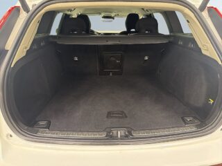 Volvo V60 D3 Geartronic Momentum Drag/Dvärm/Psens/AdaptivF/Navi – bild 25