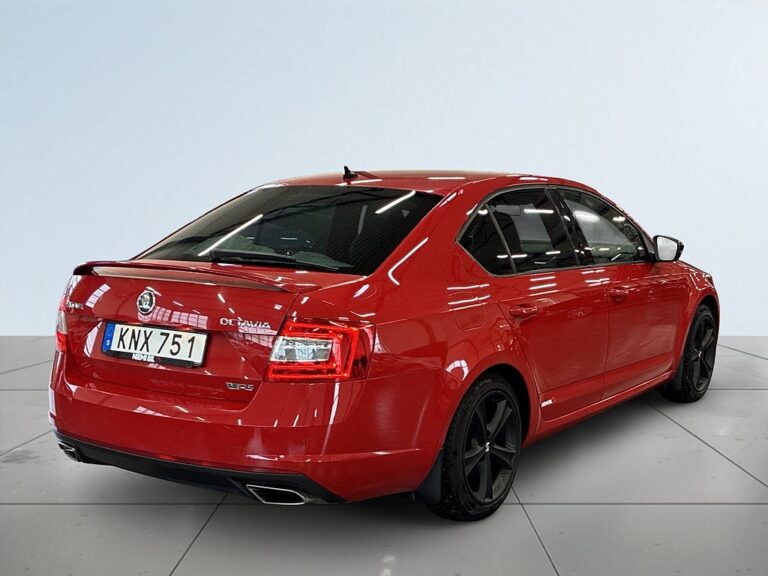 Skoda Octavia RS RS 2.0 TSI RS S&V/M&Kvärm/Psens/Canton/Lane assist/Navi