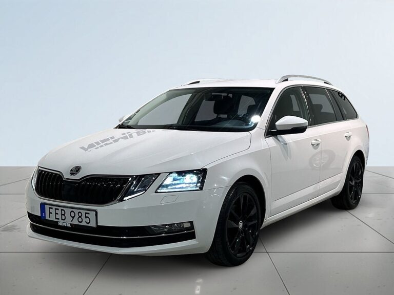 Skoda Octavia Kombi 1.0 TSI Style Drag Pvärm Psens S/V-hjul