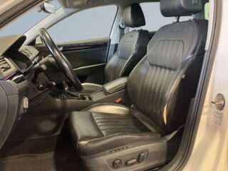 Skoda Superb Kombi 2.0 TDI 4×4 SCR Business Drag Kamera S&V-hjul – bild 7