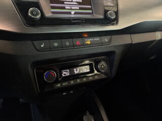 Skoda Fabia 1.2 TSI Style S&V/Drag/Psens/Bluetooth/360kr årskatt – bild 22