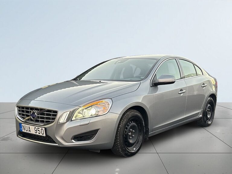 Volvo S60 T3 Momentum Lågmilad/M-värmare/S&V-däck/Kamrem bytt -25