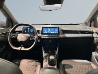 MG 3 Hybrid+ Luxury Carplay KAMPANJ 0,99% RÄNTA Pvärm/360 – bild 8