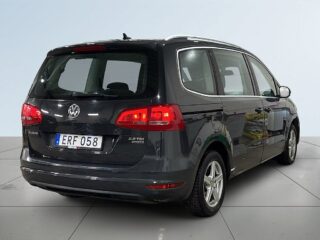 Volkswagen Sharan 7-sits 2.0 TDI 4M Värmare Kamera Drag Psens S&V-hjul – bild 6