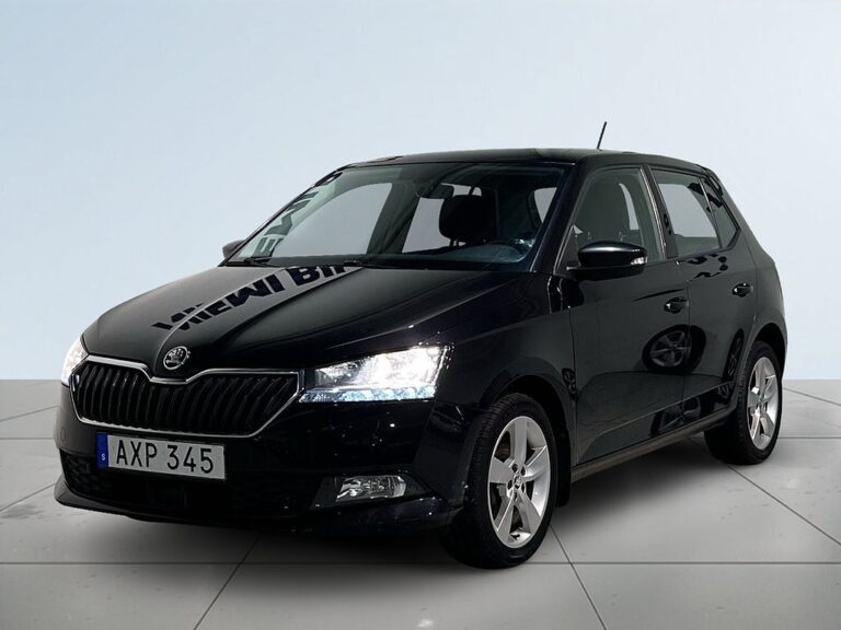 Skoda Fabia 1.0 TSI Style Mvärm Psens CarPlay Farthållare S/V-hjul
