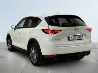 Mazda CX-5 2.5 SKYACTIV-G AWD Drag 360 Värmare HuD Skinn S&V-hjul – bild 4