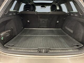 Volvo V60 T8 TwinEngine AWD Inscription S&V/Drag/B&W/360kam/Skinn – bild 12