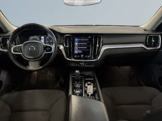 Volvo V60 B4 Geartronic Momentum Advanced SE Kamera/Dvärm/Carplay – bild 8