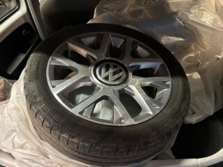 Volkswagen Up! Cross 1.0 MPI Manuell MoK/Navi/SoV/AC/Psensorer/LågSkatt – bild 17