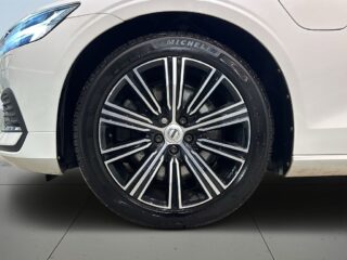 Volvo V60 Recharge T6 AWD Inscription Drag Elbaklucka GPS SoV – bild 14