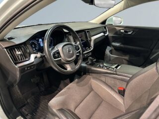 Volvo V60 Recharge T6 AWD Inscription Drag Elbaklucka GPS SoV – bild 7
