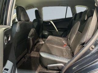 Toyota RAV4 2.0 AWD Edition Feel Mvärm Kamera Elbaklucka Drag SoV – bild 13