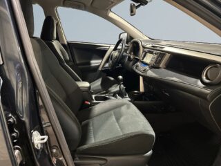 Toyota RAV4 2.0 AWD Edition Feel Mvärm Kamera Elbaklucka Drag SoV – bild 10