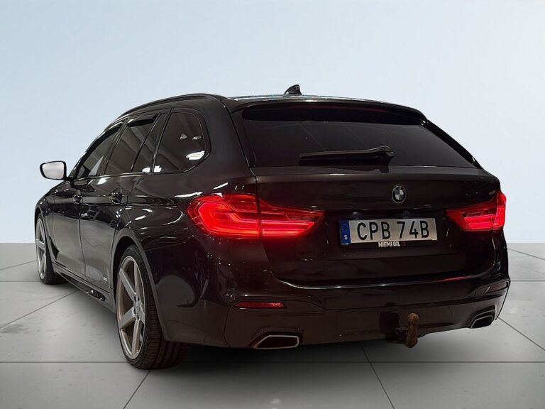BMW 520d xDrive Touring M sport Drag 360°kam Mvärme H/K-ljud S&V
