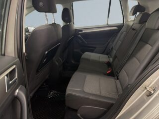 Volkswagen Golf I Sportsvan 1.2 TSI Drag/M&K-värm/Backkamera/AdaptivF/ – bild 13