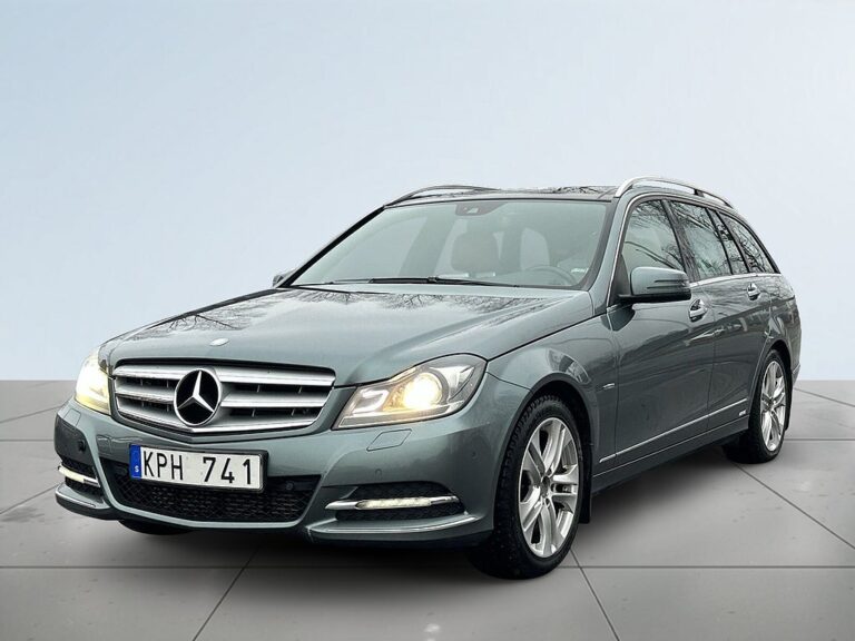 Mercedes-Benz C 250 250 T CDI  Avantgarde Dragkrok/SoV-däck/HK-ljud/MoK/Nav