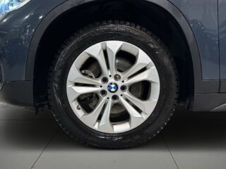 BMW X1 xDrive20d Sport Kamera Drag Mvärm Rattvärme S/V-hjul – bild 14