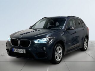 BMW X1 xDrive20d Sport Kamera Drag Mvärm Rattvärme S/V-hjul – bild 16