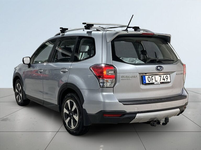 Subaru Forester 2.0 4WD Lineartronic Drag Mvärm Kamera Rattvärme SoV