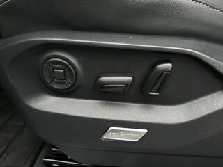 Volkswagen Touareg V6 AWD Drag/SoV-Däck/360/HuD/Värmare/Elstol/Rattvärme – bild 22