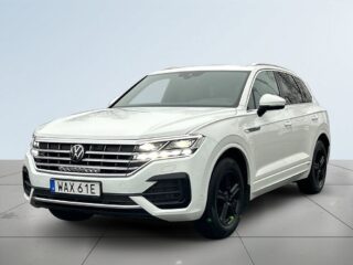 Volkswagen Touareg V6 AWD Drag/SoV-Däck/360/HuD/Värmare/Elstol/Rattvärme – bild 16