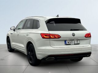 Volkswagen Touareg V6 AWD Drag/SoV-Däck/360/HuD/Värmare/Elstol/Rattvärme – bild 5