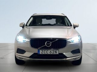 Volvo XC60 B5 AWD Drag Pvärm Kamera GPS CarPlay Rattvärme S/V-hjul – bild 2