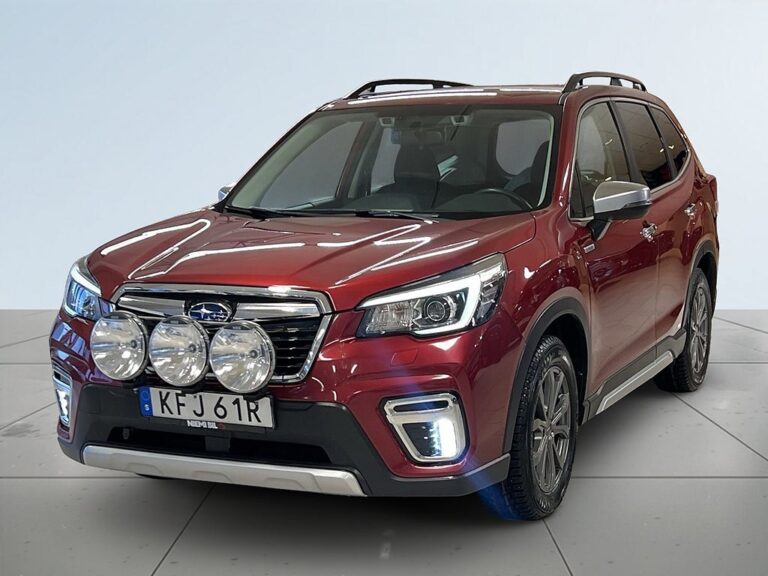 Subaru Forester e-Boxer Active Drag Mvärme B-kamera Adaptiv Carplay S&V