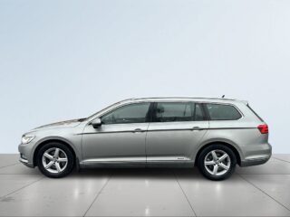 Volkswagen Passat Sportscombi 2.0 TDI 4Motion GT Dragkrok/Nav/SoV-däck – bild 4