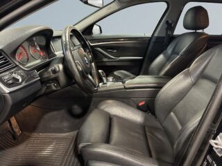 BMW 520d Touring Aut Drag Skinn Navi Rattvärme S&V-Hjul – bild 7