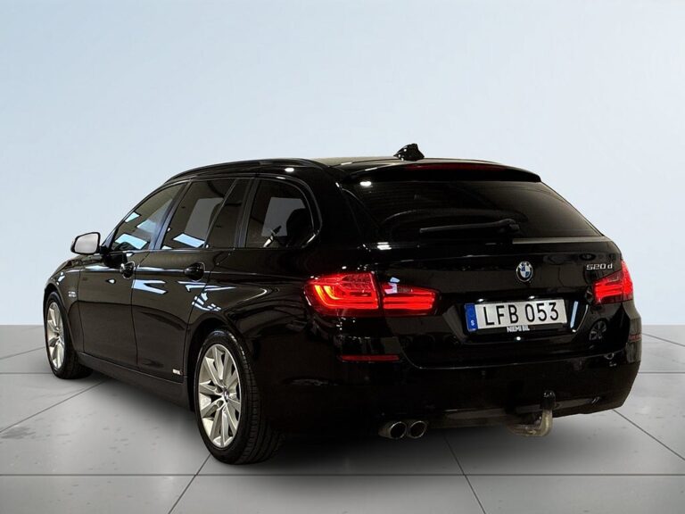 BMW 520d Touring Aut Drag Skinn Navi Rattvärme S&V-Hjul