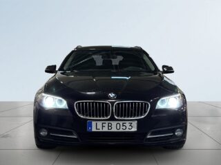 BMW 520d Touring Aut Drag Skinn Navi Rattvärme S&V-Hjul – bild 2