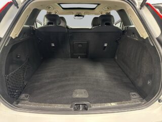 Volvo XC60 Recharge T6 AWD Inscription Expression MOMS 1 ägare H/K – bild 12