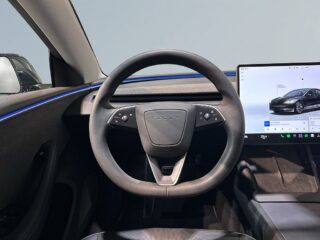 Tesla Model 3 Long Range AWD Premium Värmepump Kamera Pano SoV MOMS – bild 11