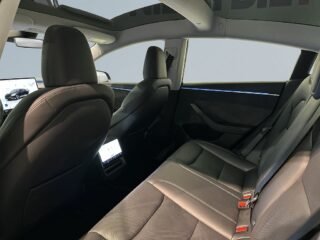 Tesla Model 3 Long Range AWD Premium Värmepump Kamera Pano SoV MOMS – bild 15