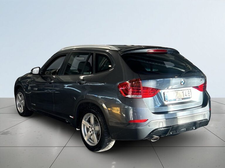 BMW X1 xDrive20d Steptronic Sport Line MoK/S&V-hjul